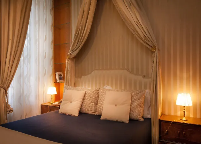 Prestigious Piazza Navona * Rome