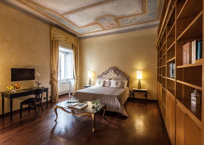 Prestigious Piazza Navona